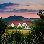 Hollerhoefe - Zu Gast Im Dorf Betriebsgesellschaft Mbh Hotell Kemnath