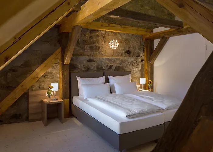 Hollerhoefe - Zu Gast Im Dorf Hotel