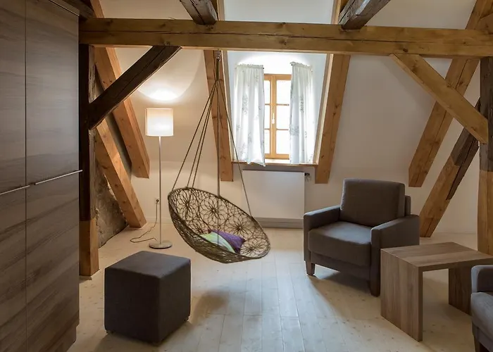Hollerhoefe - Zu Gast Im Dorf Hotel Kemnath