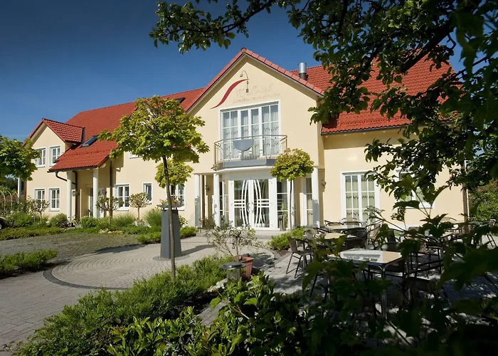 Hotel Hollerhoefe - Zu Gast Im Dorf Kemnath