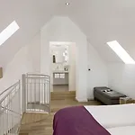 Hollerhoefe - Zu Gast Im Dorf Betriebsgesellschaft Mbh 3*