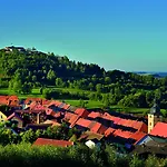 Hollerhoefe - Zu Gast Im Dorf Betriebsgesellschaft Mbh