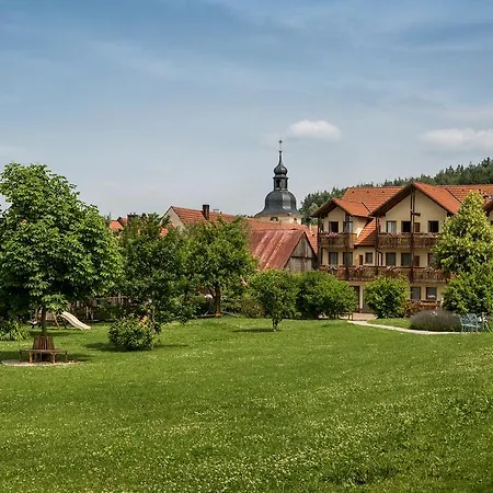 Hollerhöfe - Zu Gast Im Dorf Hotel 3*