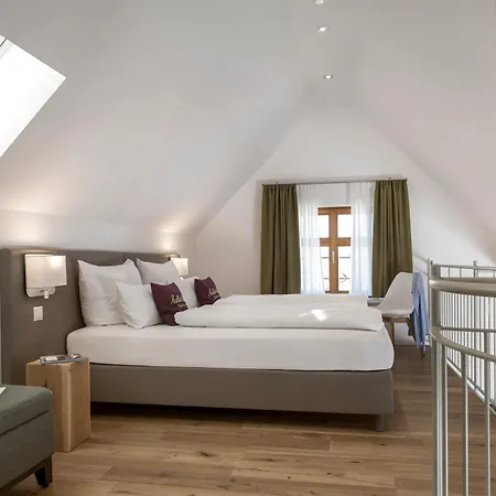Hollerhöfe - Zu Gast Im Dorf Hotel 3*