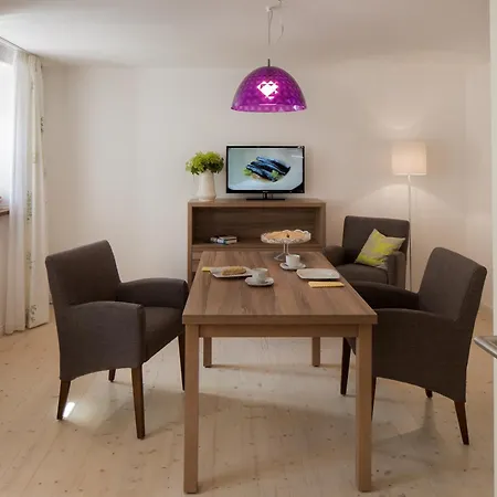 Hollerhöfe - Zu Gast Im Dorf Hotel 3*