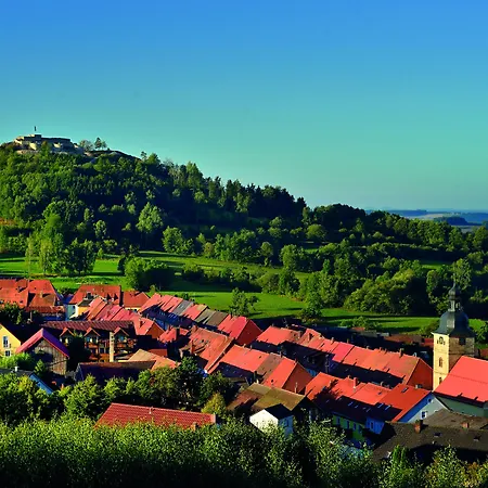 Hollerhoefe - Zu Gast Im Dorf Betriebsgesellschaft Mbh