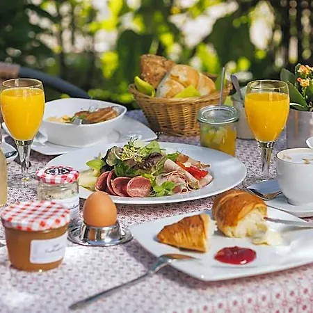 Hollerhöfe - Zu Gast Im Dorf Hotel Kemnath