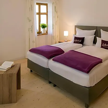 Hollerhöfe - Zu Gast Im Dorf Hotel
